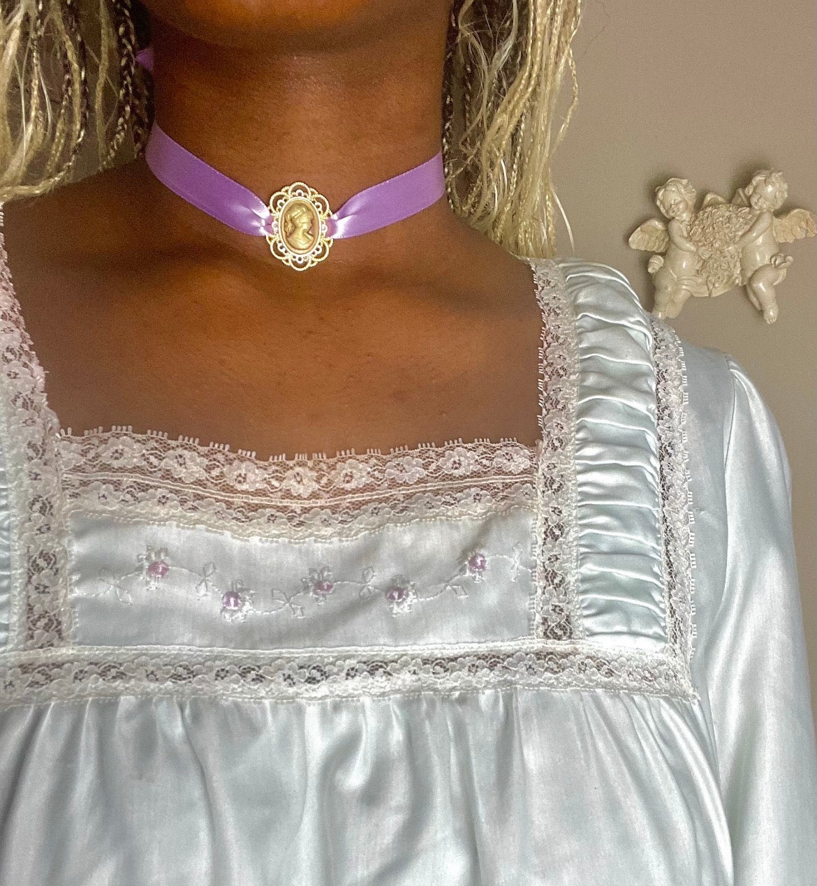 Lady Antoinette Choker Necklace